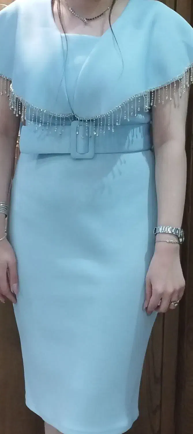 لباس مجلسی زنانه|لباس|رباط‌کریم, الارد|دیوار