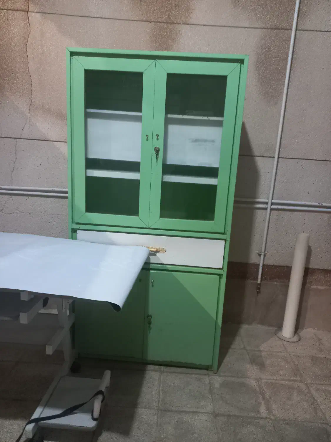 کمد فلزی درحد نو|جاکفشی، کمد، دراور|گراش, |دیوار