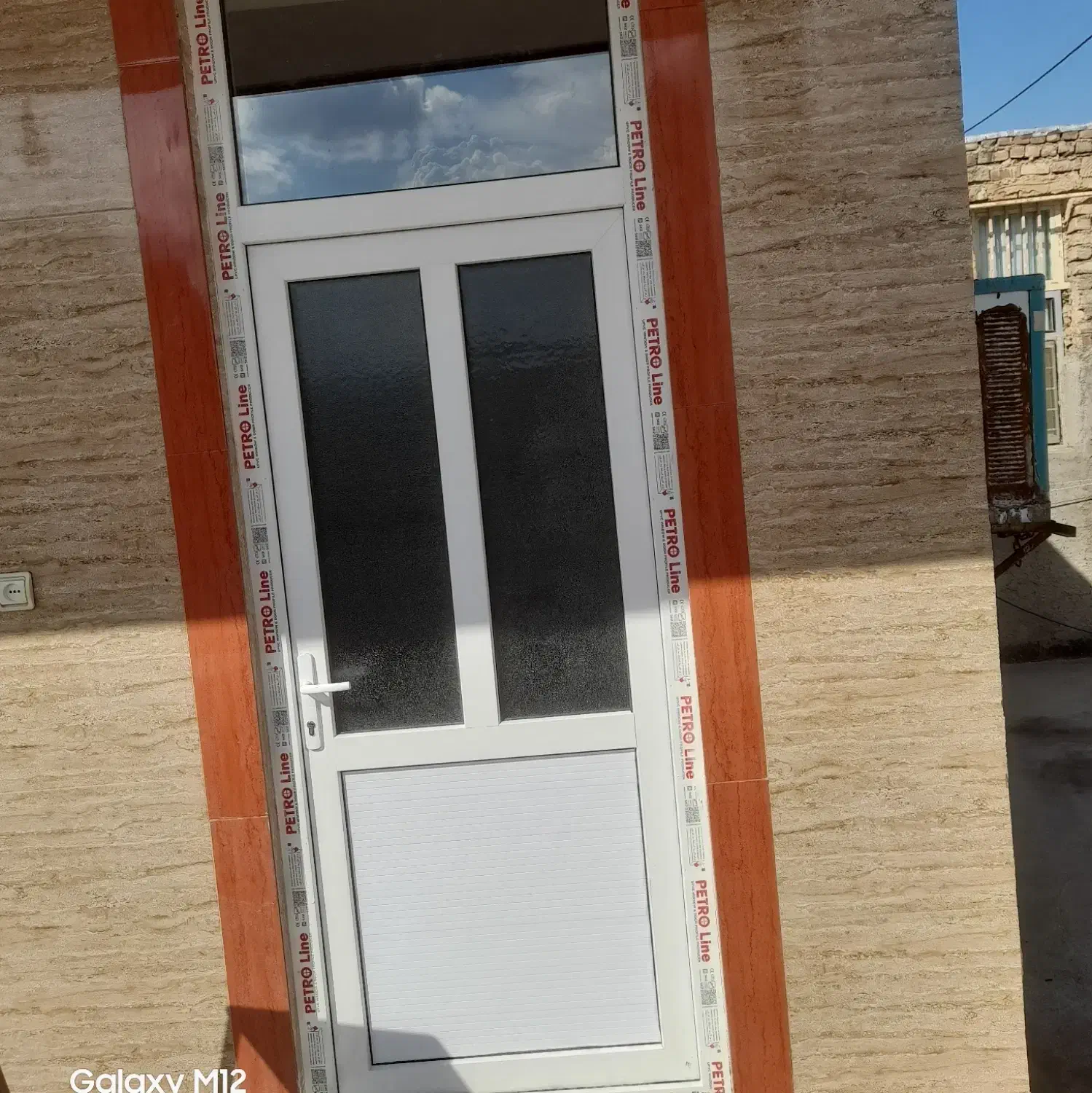 تولید کننده انواع درب و پنجره Pvc-Upvc|مصالح و تجهیزات ساختمان|ساوه, |دیوار