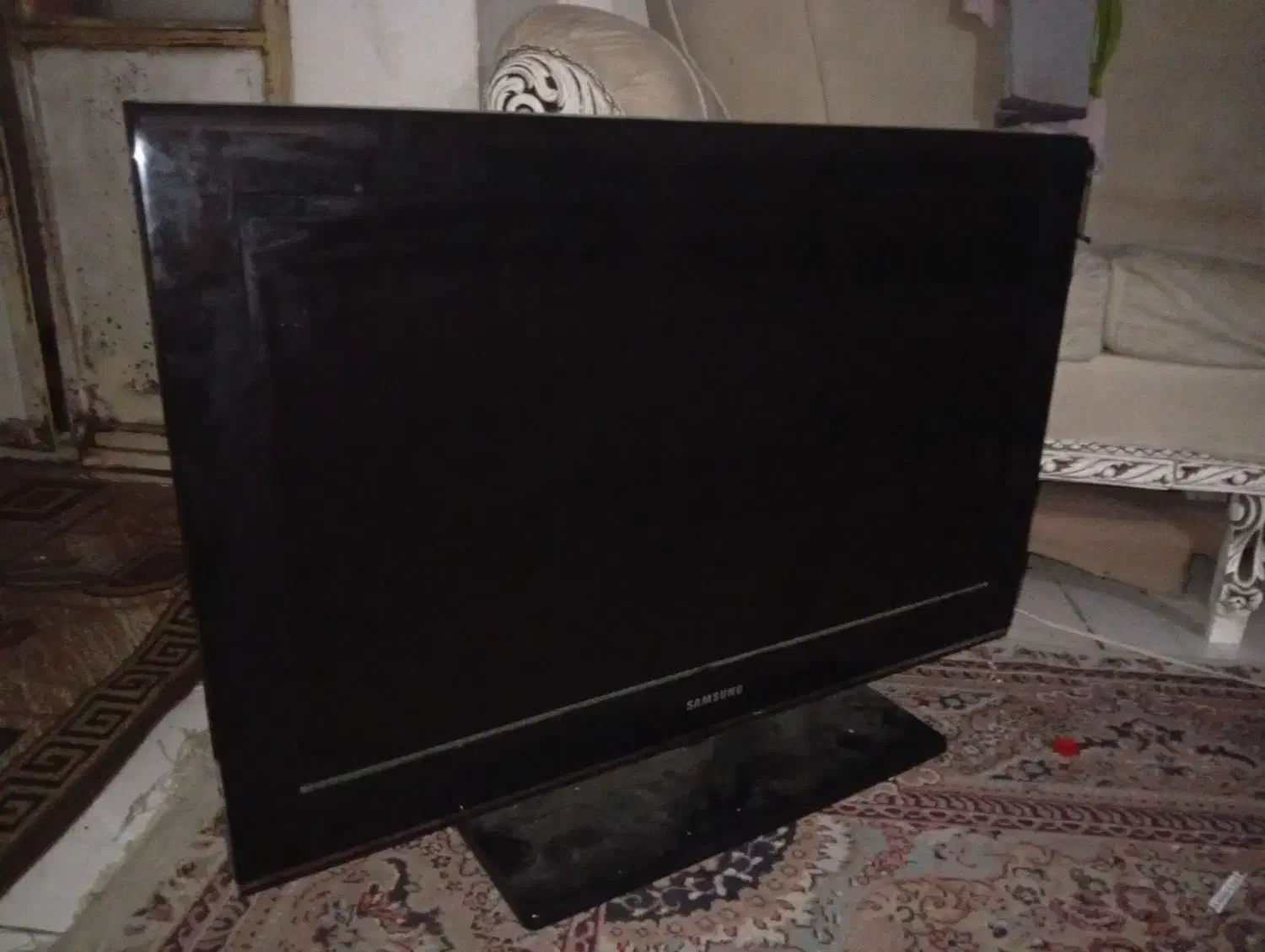 تلوزیون سامسونگ نیاز به تعمیر|تلویزیون و پروژکتور|دهلران, |دیوار