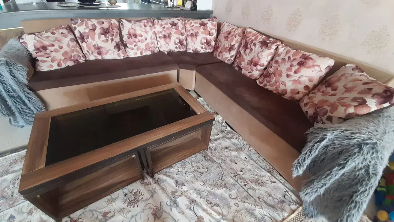 مبل ال تمیز|مبلمان خانگی و میز عسلی|اصفهان, جلالیه|دیوار