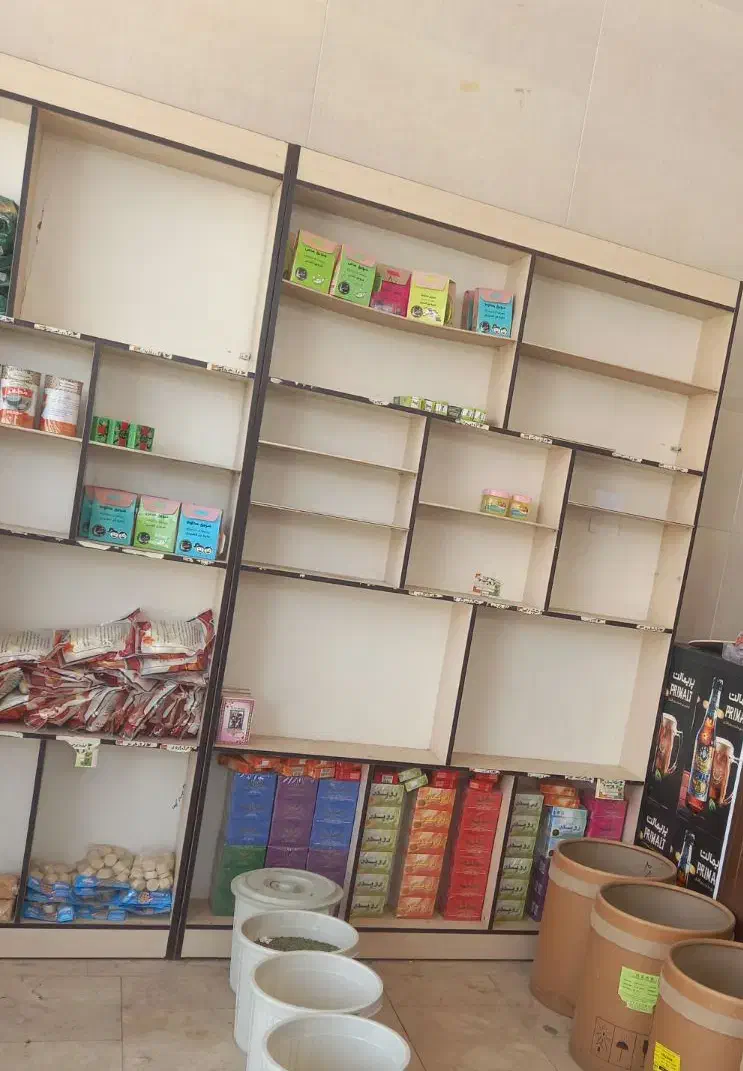 قفسه و بانکه|کتابخانه، شلف، قفسههای دیواری|فولادشهر, مسکن مهر فولادشهر|دیوار