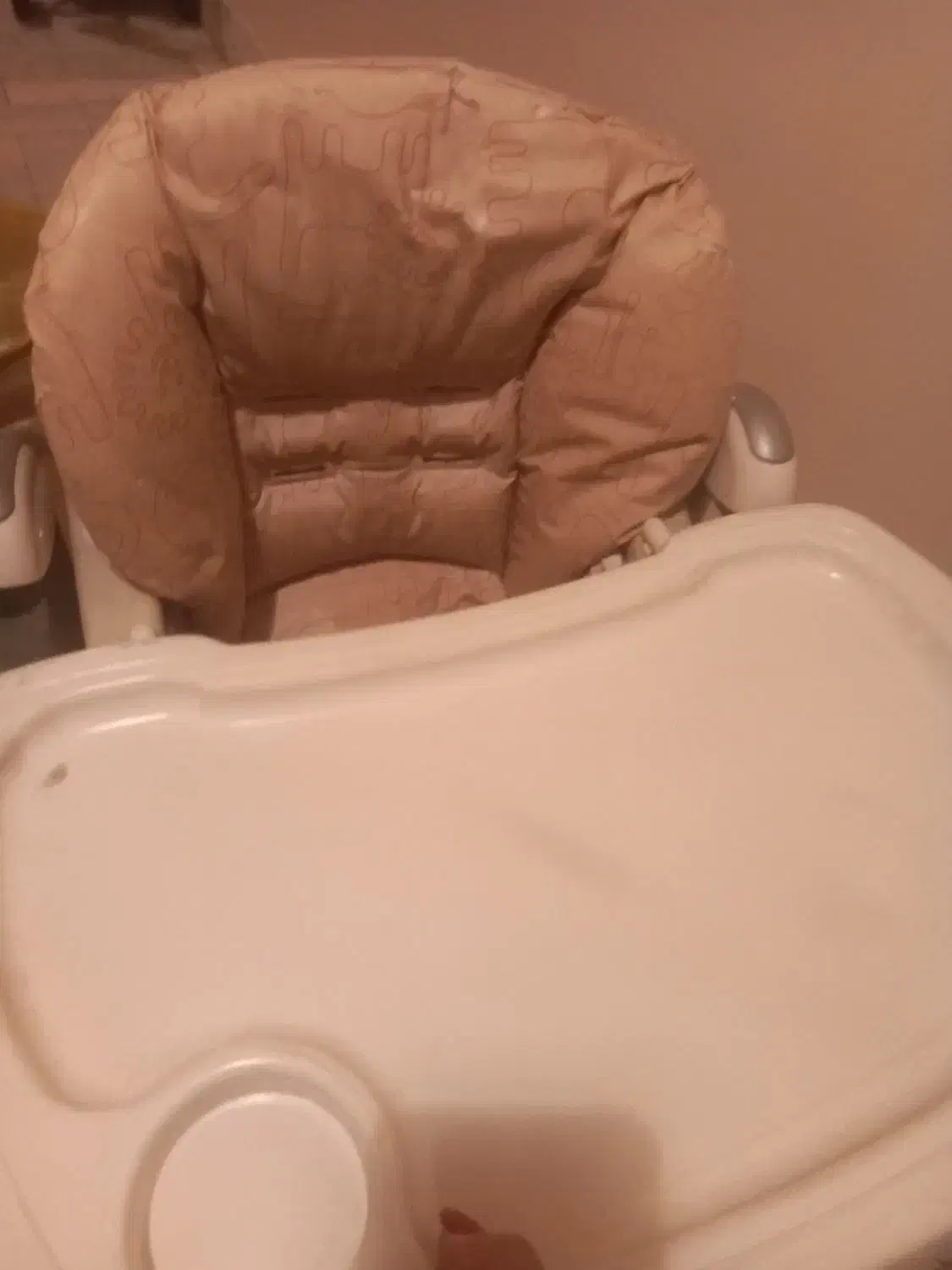 صندلی غذا کودک ایتالیایی|تخت و صندلی بچه|تهران, امیریه|دیوار