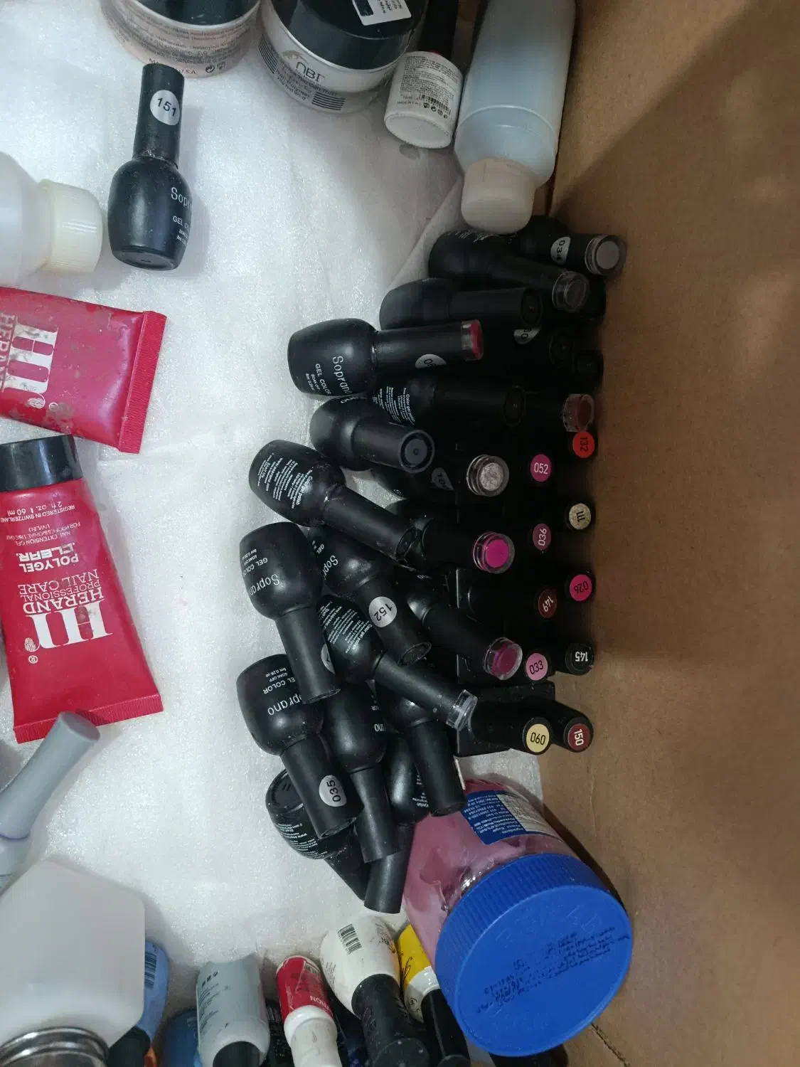 وسایل کاشت ناخن کامل کامل صفر تا صد نو نو|آرایشی، بهداشتی، درمانی|الیگودرز, |دیوار