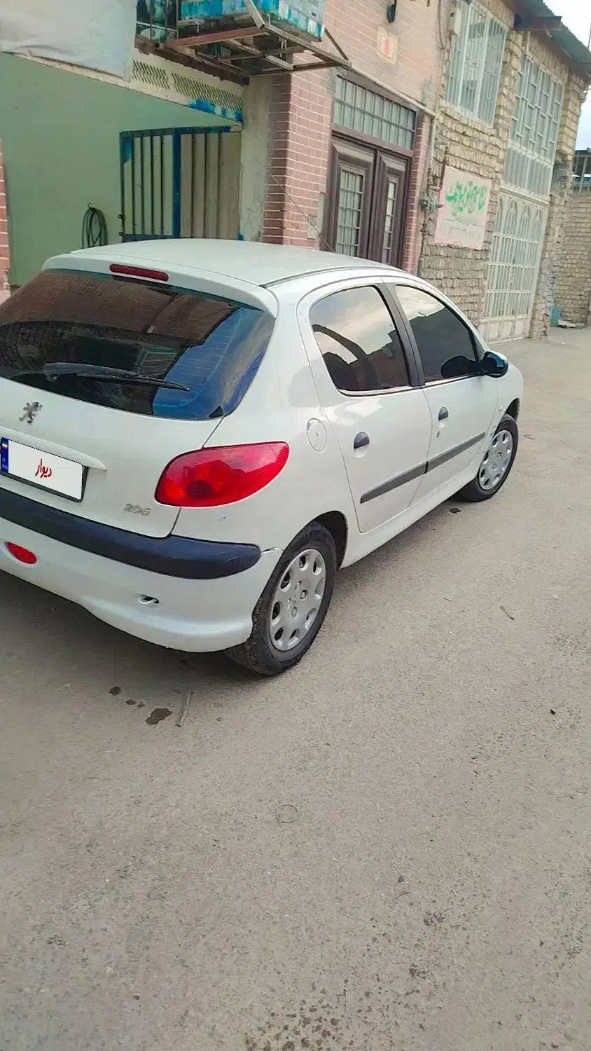 پژو۲۰۶مدل ۸۸|خودرو سواری و وانت|کاشان, رسالت|دیوار