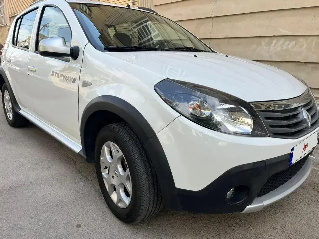 ساندرو استپ وی اتوماتیک آپشنال سفارشی|خودرو سواری و وانت|تهران, والفجر|دیوار