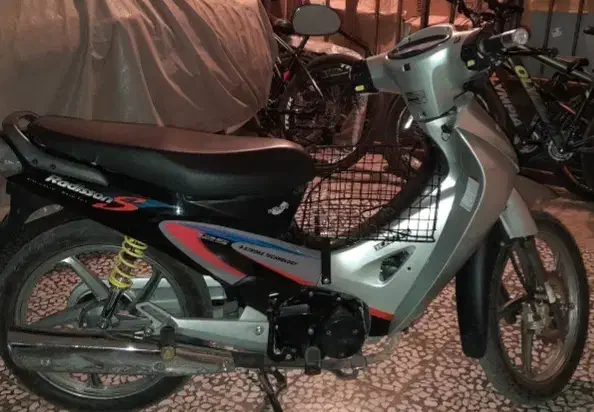 موتور ویو رادیسون کویر ۱۴۰۲|موتورسیکلت|الوند, |دیوار