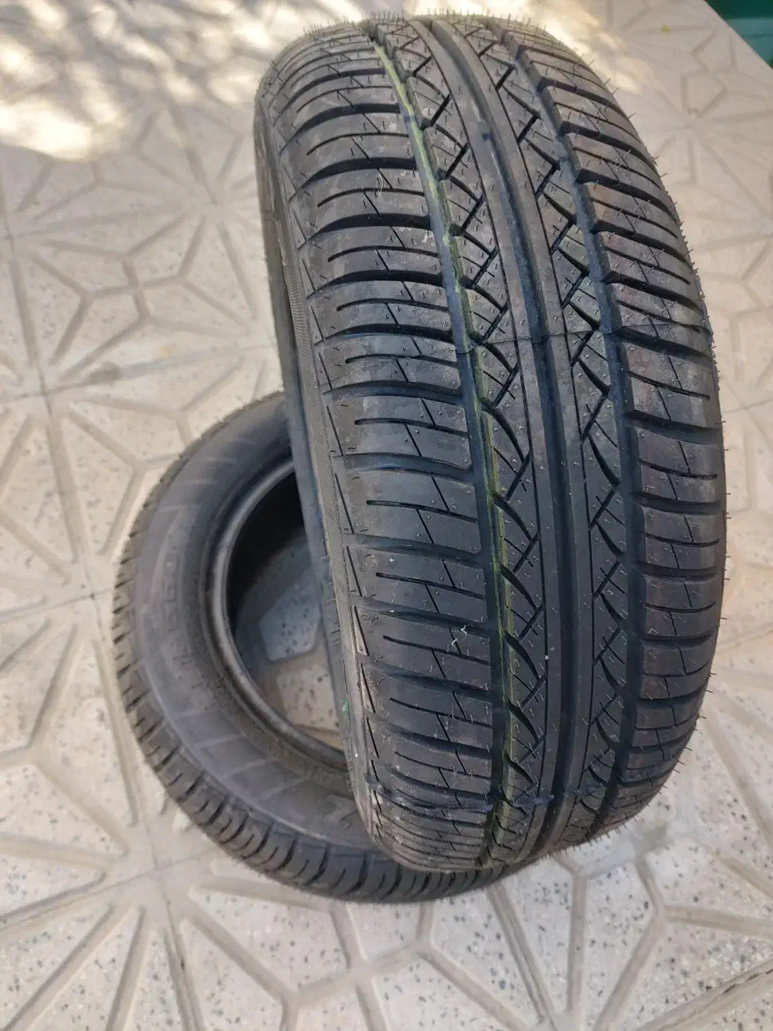 لاستیک بارز ۱۷۵ پرایدی نو|قطعات یدکی و لوازم جانبی|ساوه, |دیوار