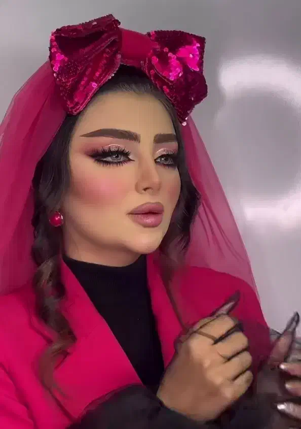 آموزش میکاپ و تتو صورت و خدمات زیبایی|خدمات آرایشگری و زیبایی|اردبیل, |دیوار