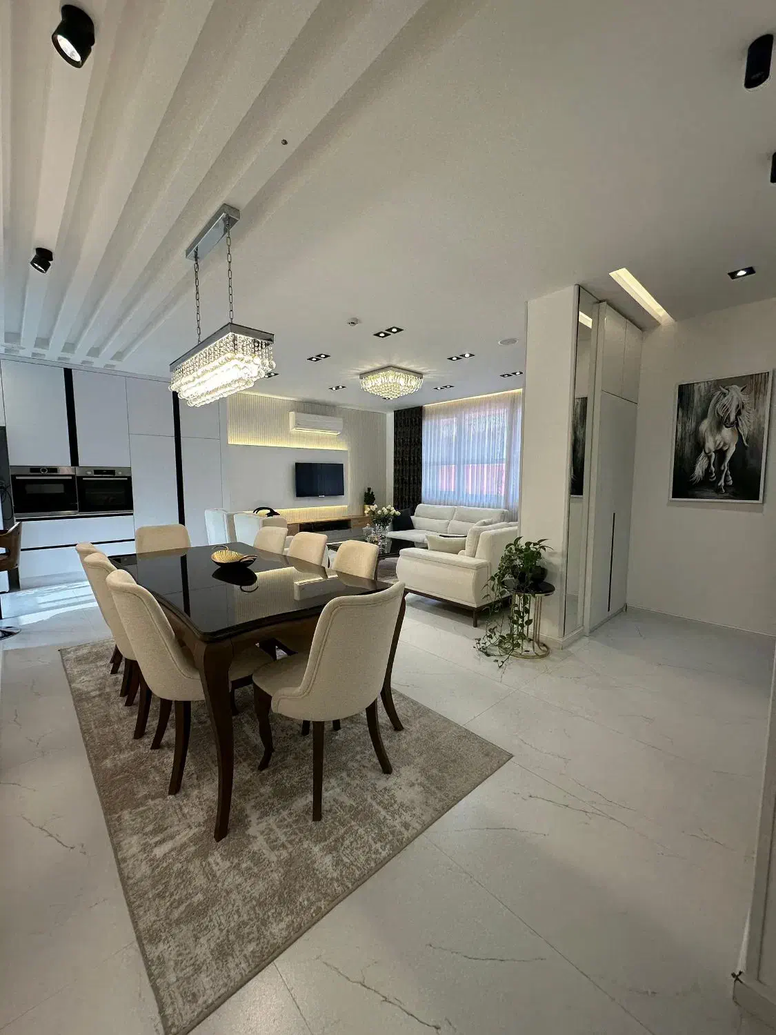 اجاره واحد 130 متری معلم|اجارهٔ آپارتمان|رشت, نیکمرام|دیوار