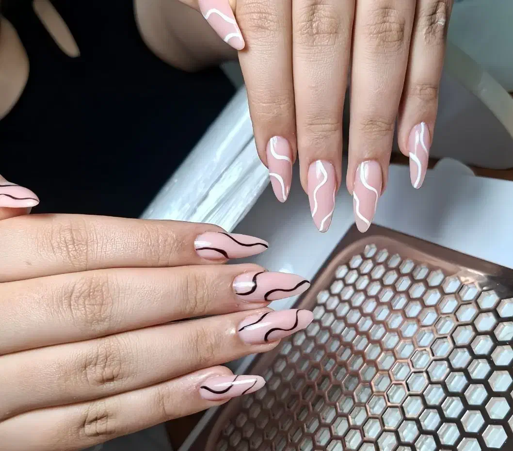 خدمات ناخن ،پدیکور و کفسابی|خدمات آرایشگری و زیبایی|نجفآباد, فردوسی شمالی|دیوار