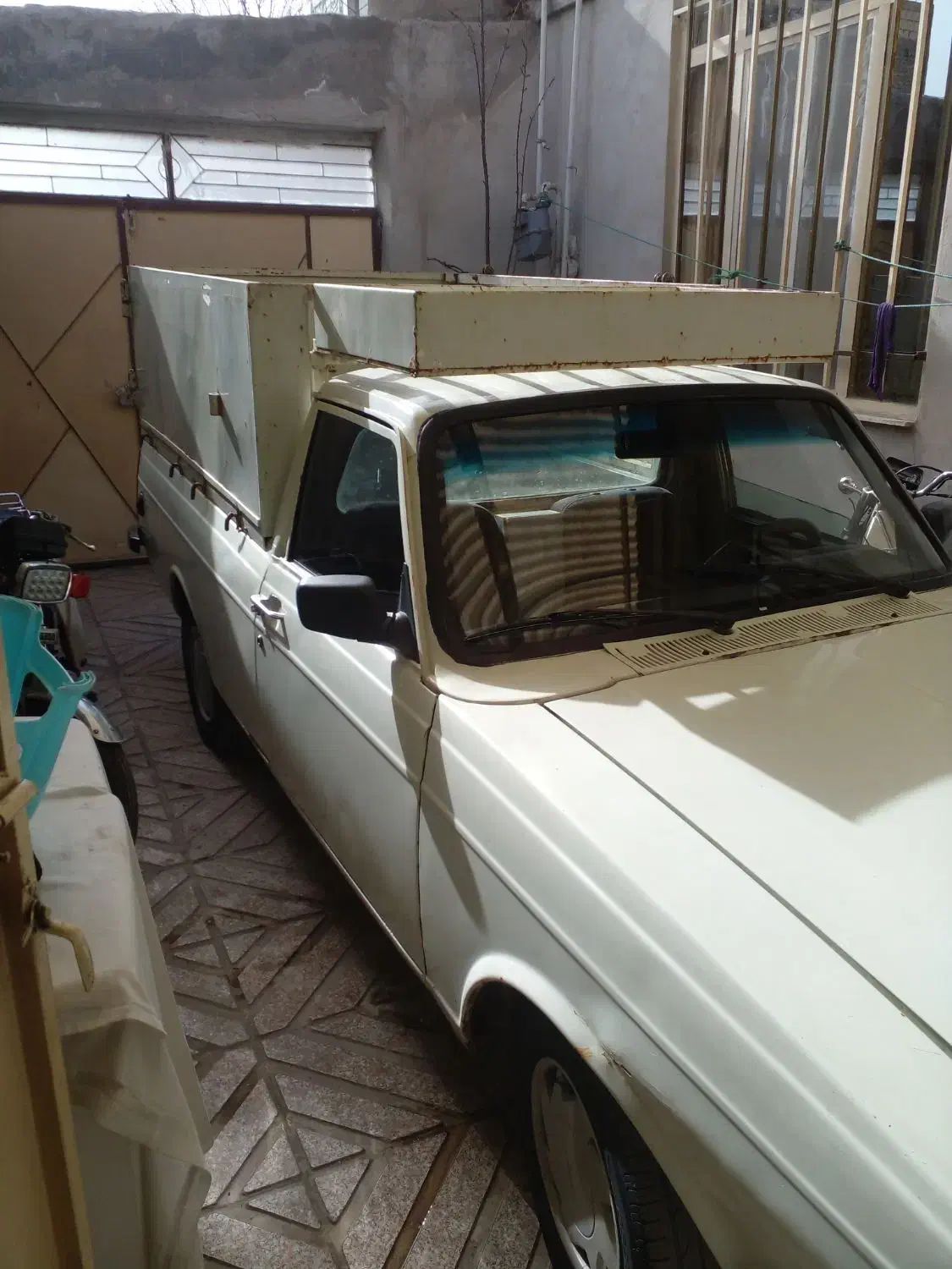 وانت پیکان مدل ۸۳|خودرو سواری و وانت|همدان, |دیوار