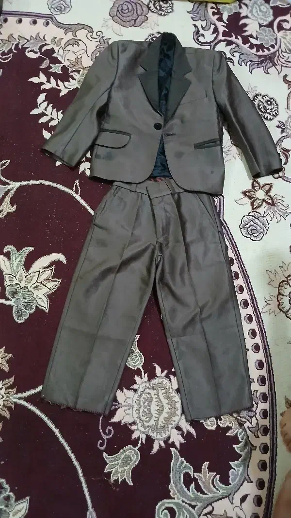 لباس|لباس|شادگان, |دیوار