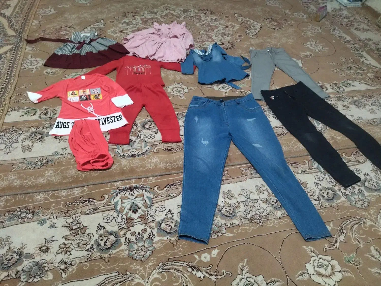 لباس دخترانه و پسرانه|کفش و لباس بچه|سبزوار, شرق کال عیدگاه|دیوار