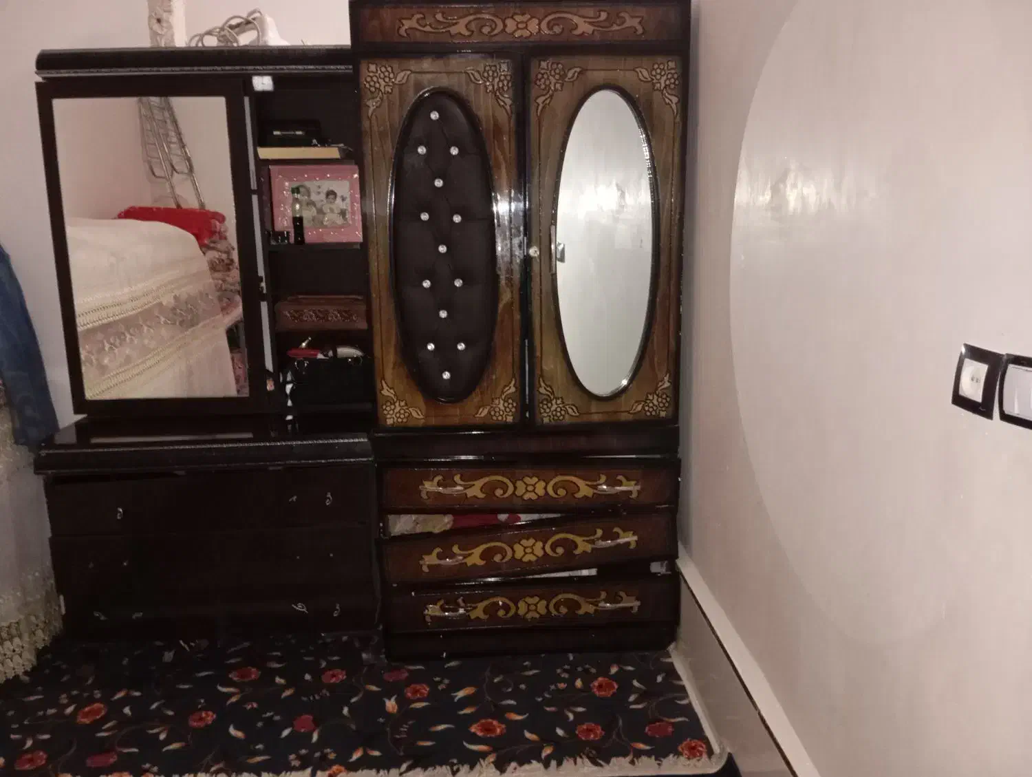 دراور|جاکفشی، کمد، دراور|زابل, |دیوار