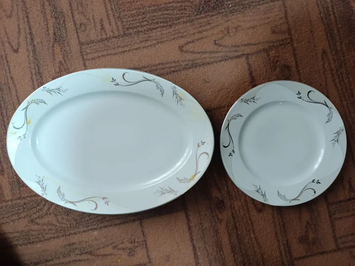 برنج خوری و دیس|ظروف سرو و پذیرایی|زند, |دیوار