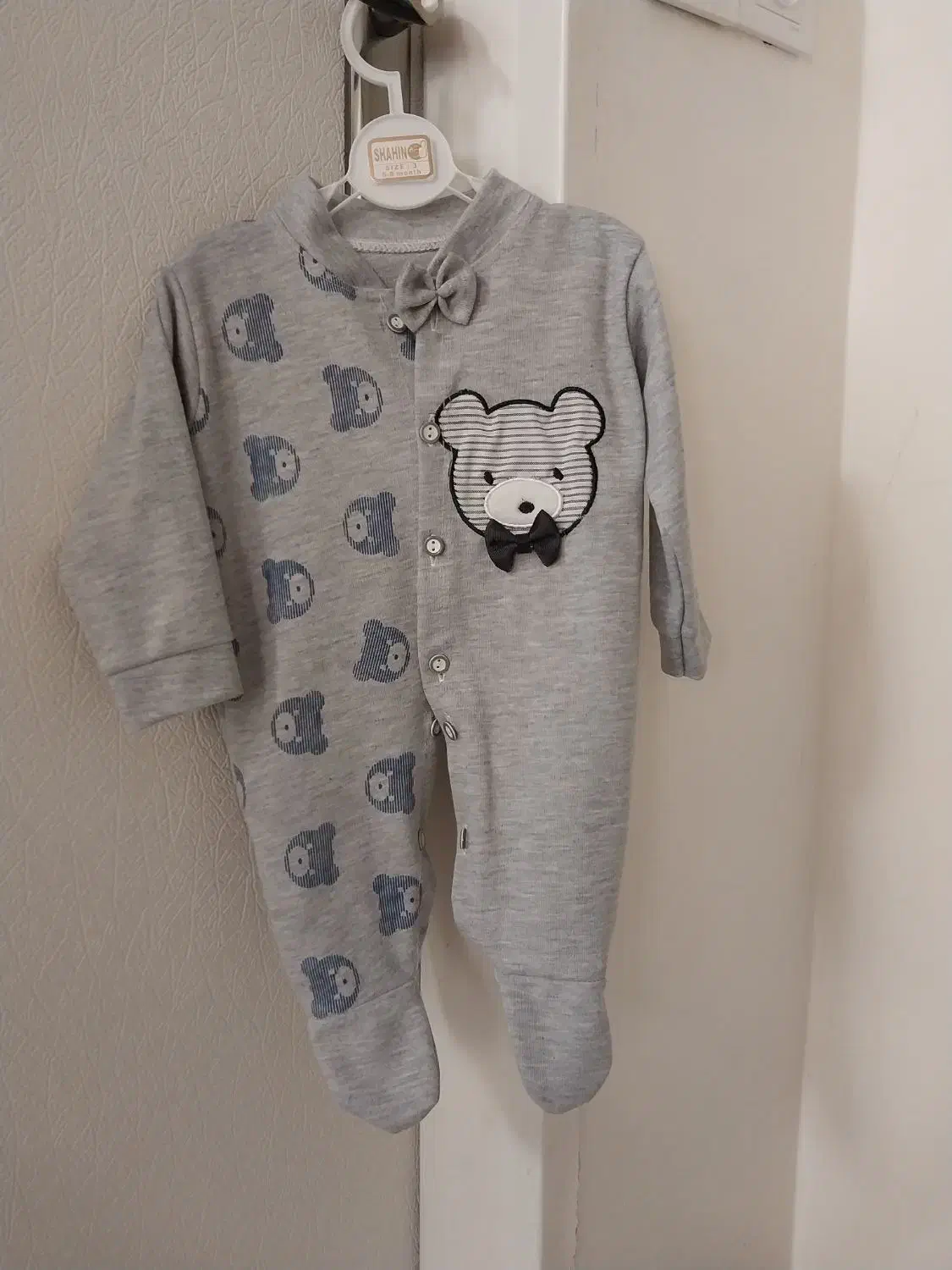 لباس نوزادی نو|کفش و لباس بچه|رودهن, |دیوار