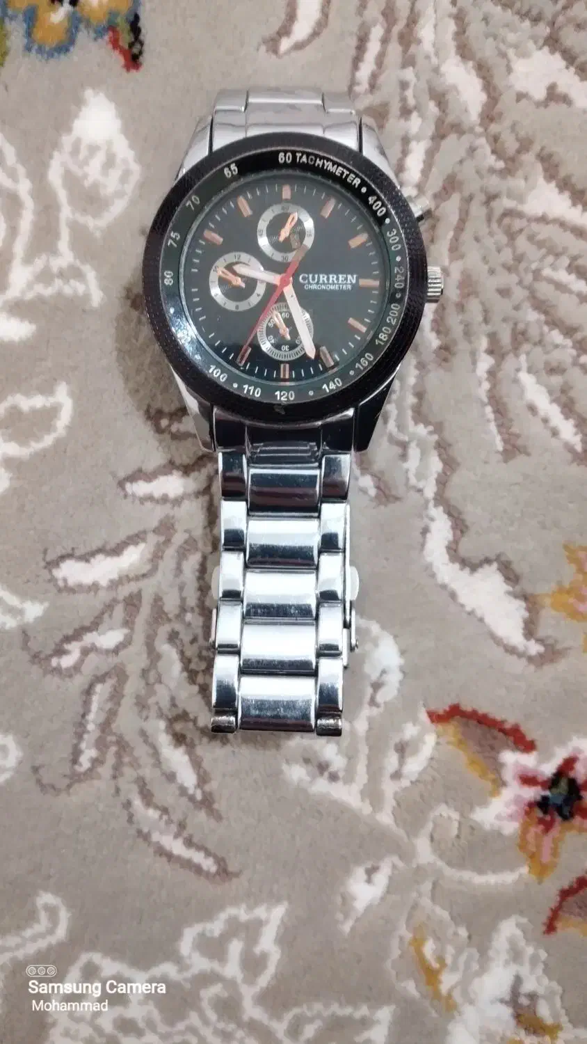 سه تا ساعت|ساعت|بروجرد, |دیوار