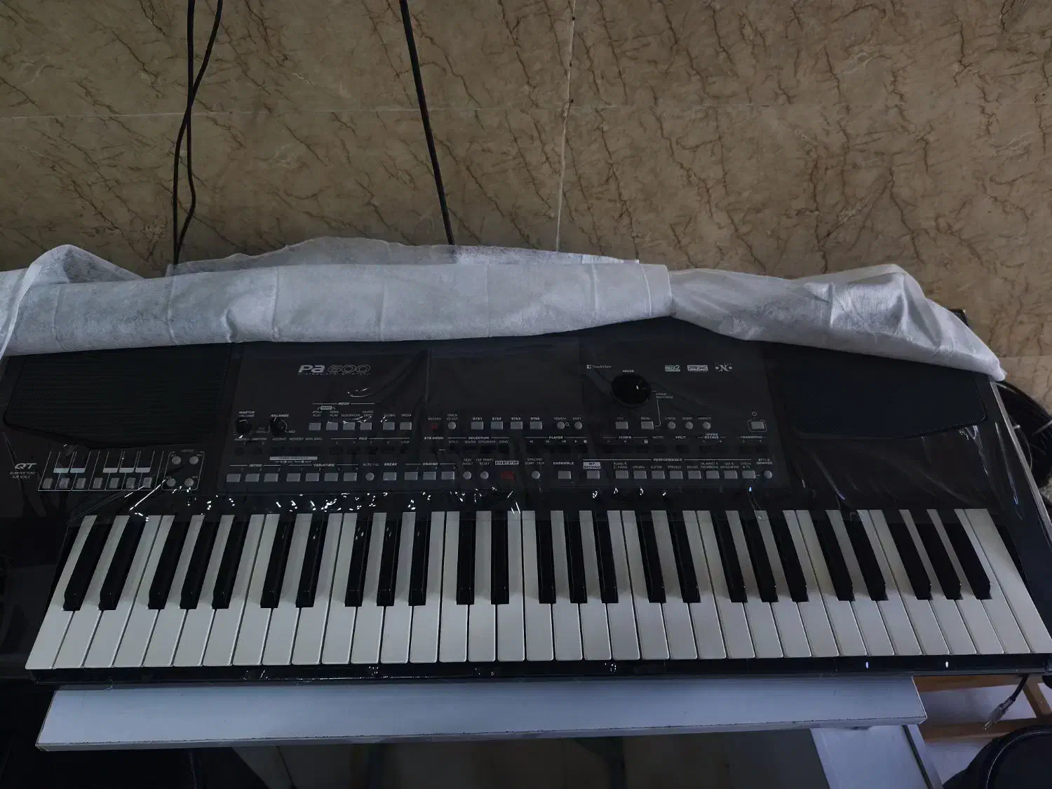 pa600|پیانو، کیبورد، آکاردئون|خشکبیجار, |دیوار