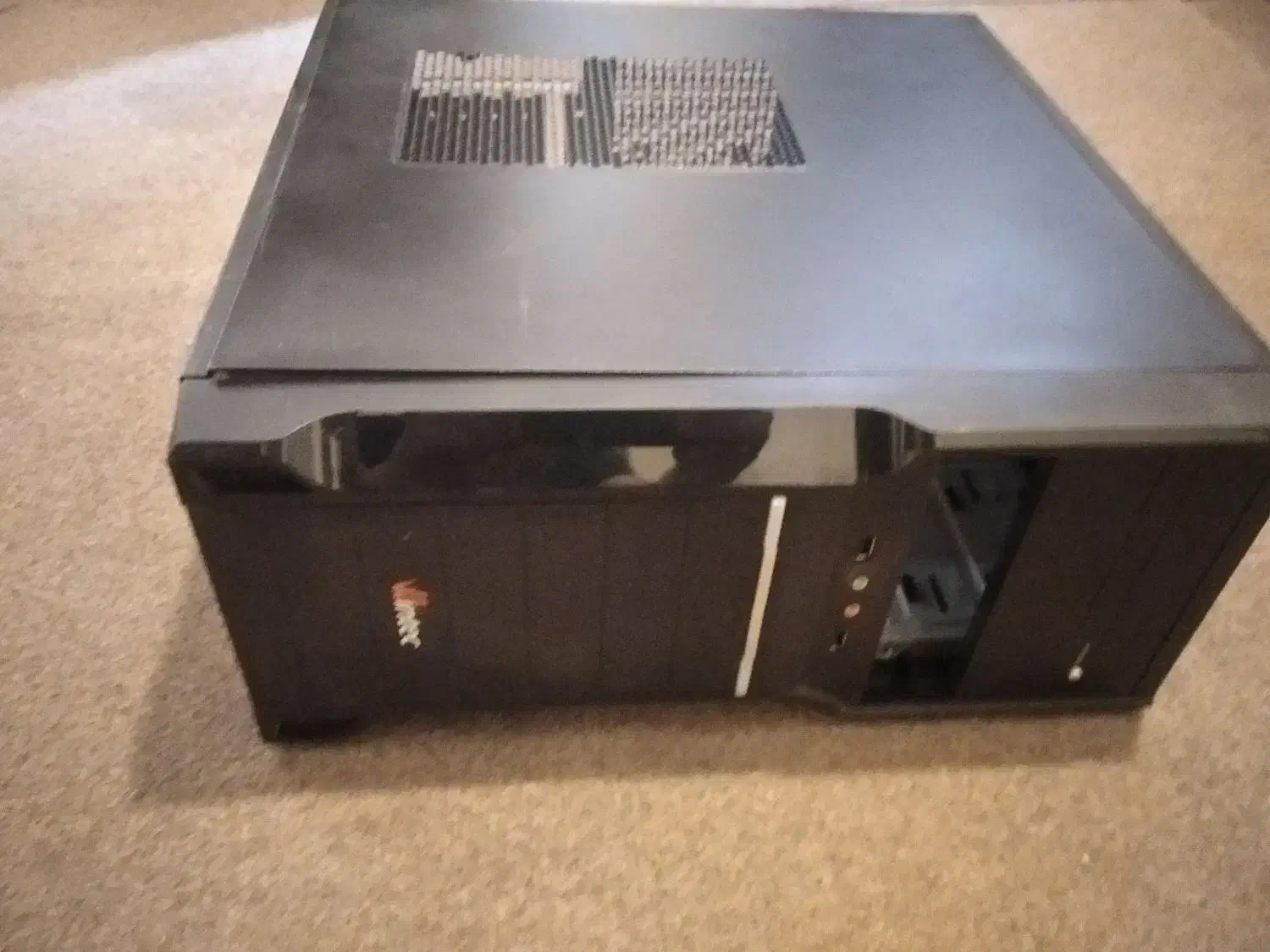 قاب کیس|قطعات و لوازم جانبی رایانه|تبریز, |دیوار