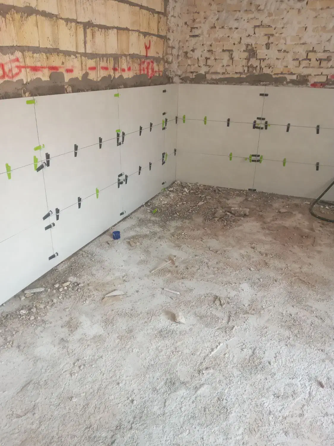 سرامیک کار بروز|خدمات پیشه و مهارت|بهبهان, |دیوار