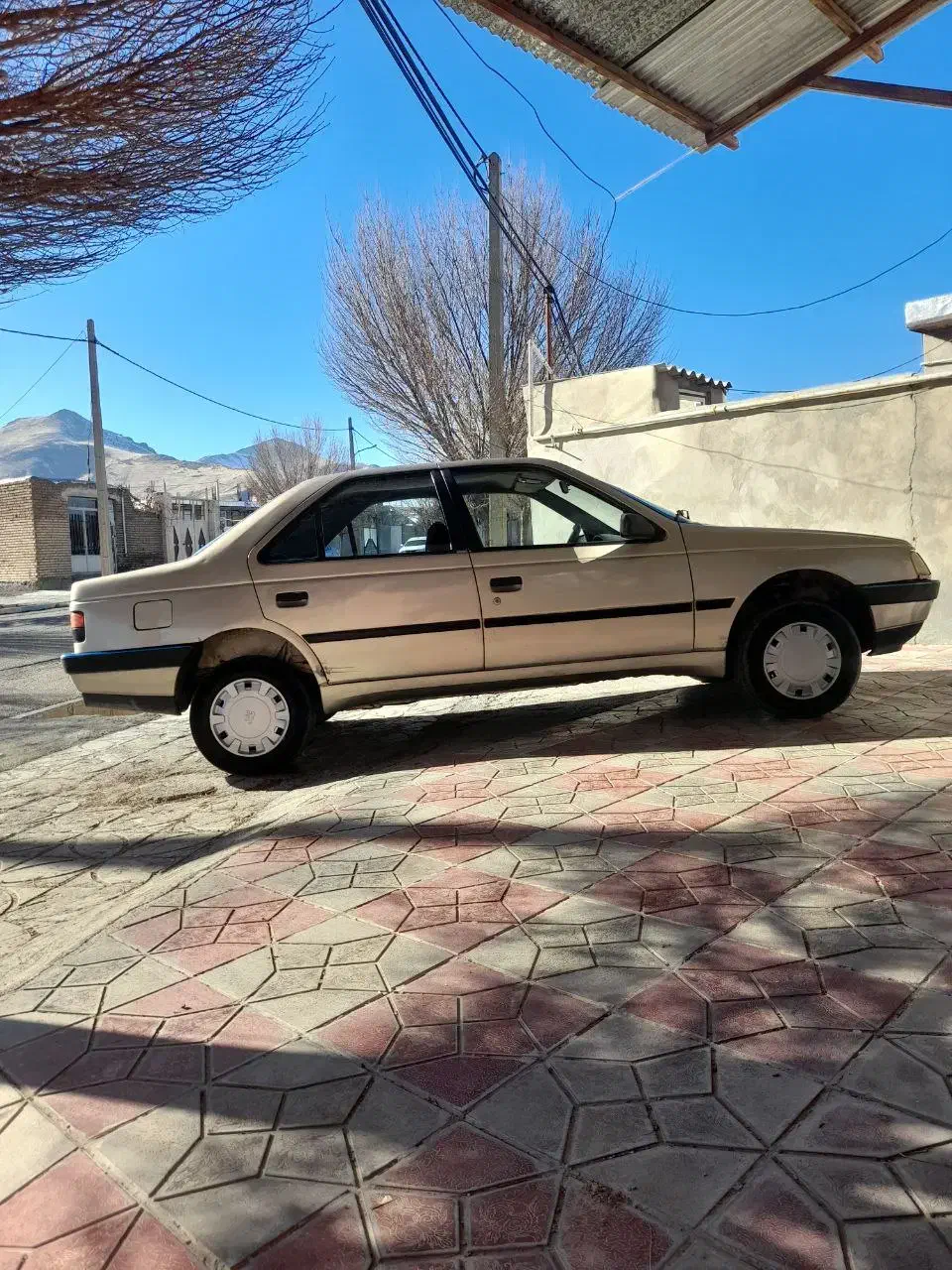 پژو 405مدل 83 دوگانه خانگی وسالم|خودرو سواری و وانت|سنقر, |دیوار