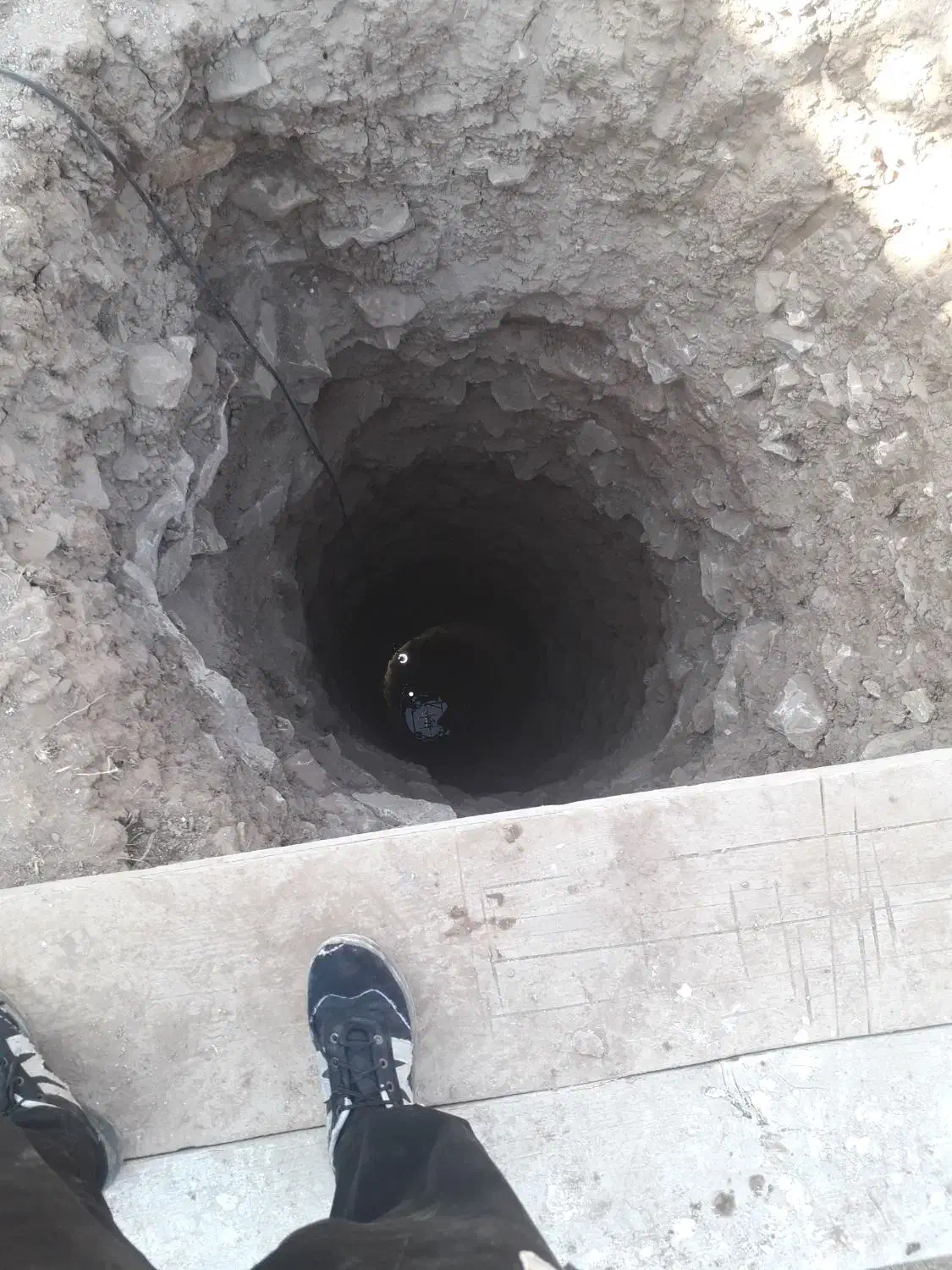 تخریب ساختمان کلی وجزیی حفاری چاه وچاله|خدمات پیشه و مهارت|سرپل ذهاب, |دیوار