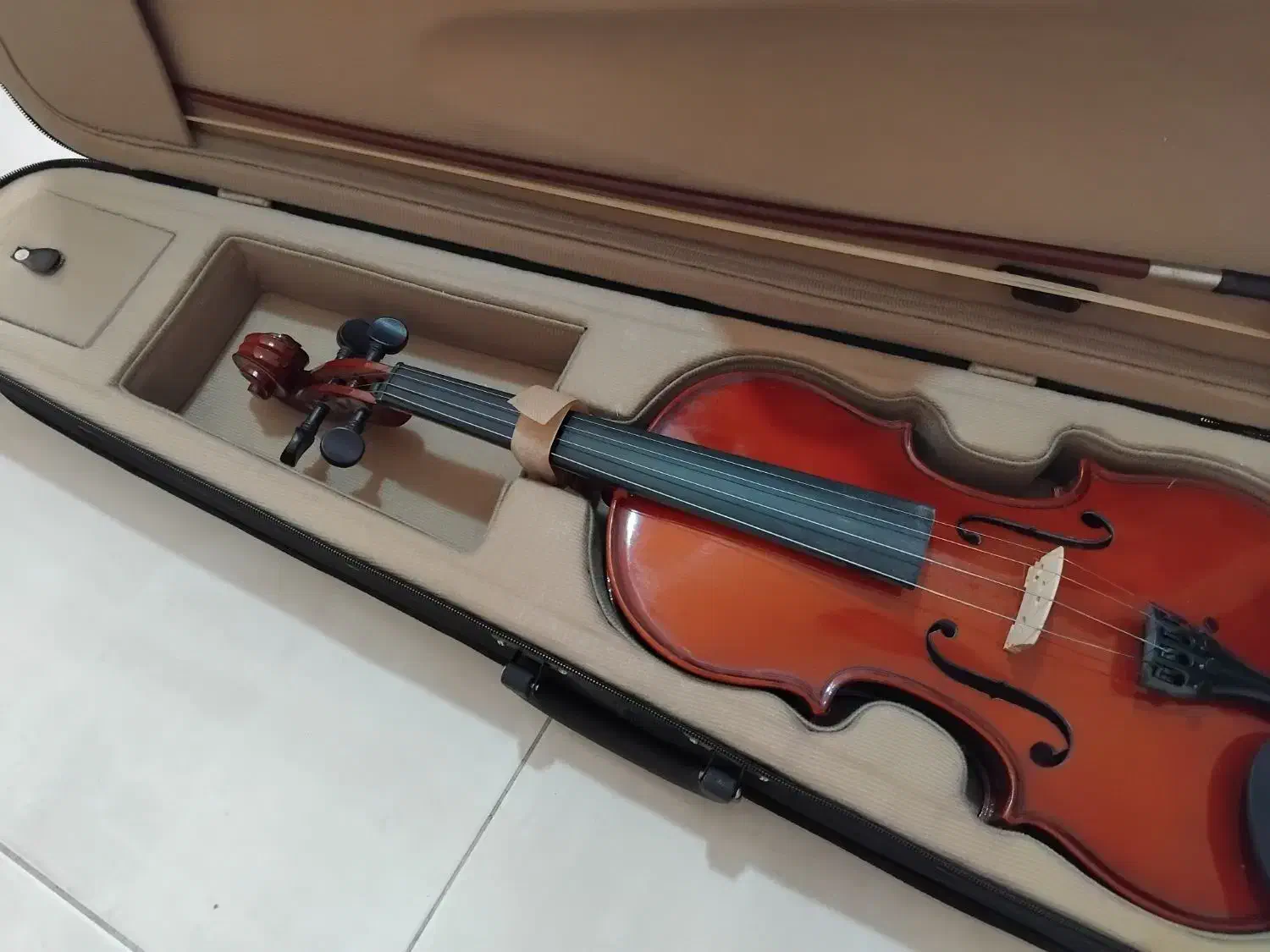 ویولن برند آماتی 100|ویولن|مشهد, سجاد شهر|دیوار