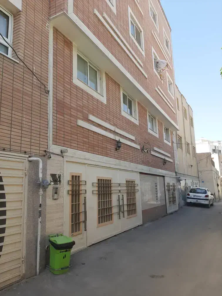 فروش فوری 96 متری بهداری مسعود|فروش آپارتمان|اصفهان, لنبان|دیوار