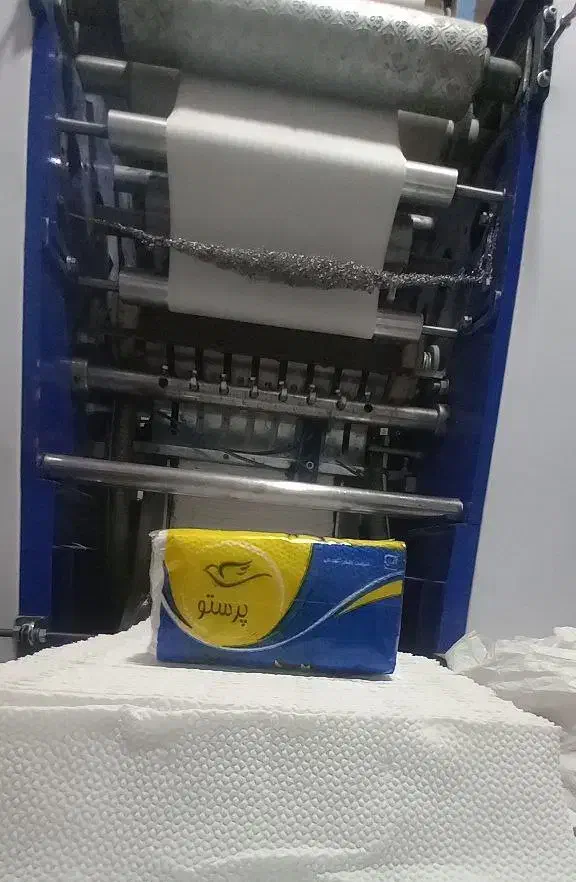 دستمال کاغذی پرستو|مواد شوینده و دستمال کاغذی|قرچک, زیبا شهر|دیوار