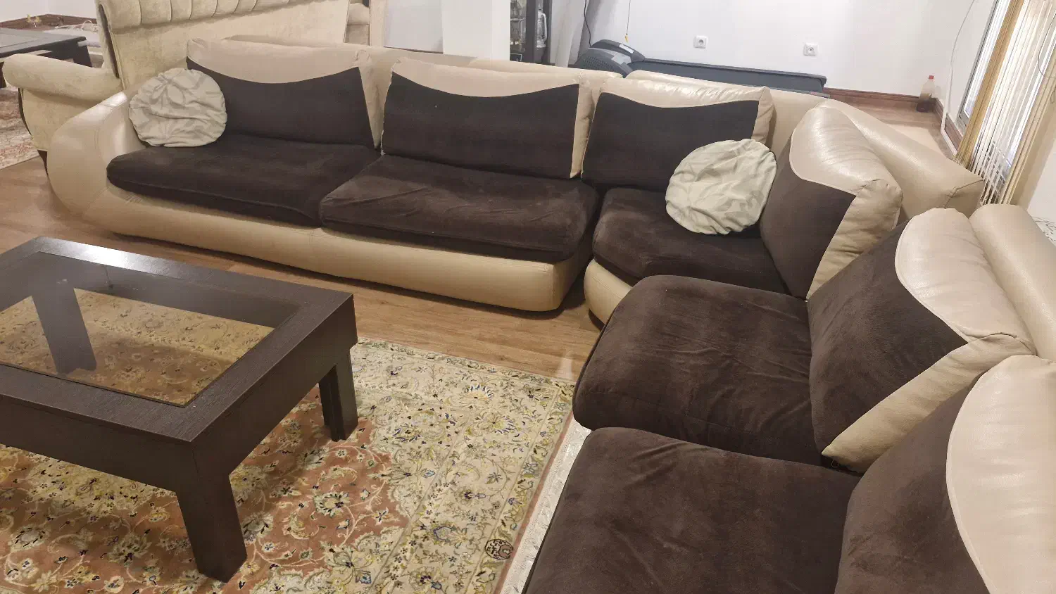 مبلمان ۸ نفره کارکرده  L تُرک .|مبلمان خانگی و میز عسلی|جم, |دیوار