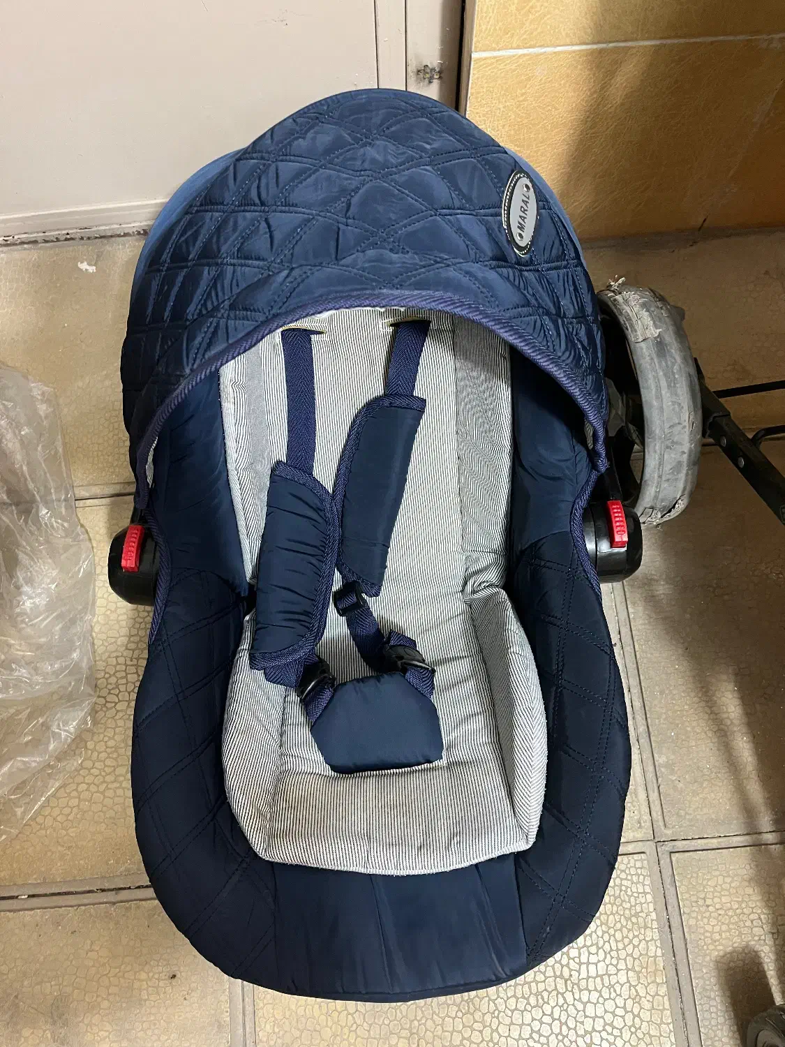 فروش کالسکه و کریر و صندلی ماشین|کالسکه و لوازم جانبی|محمدیه-قزوین, |دیوار