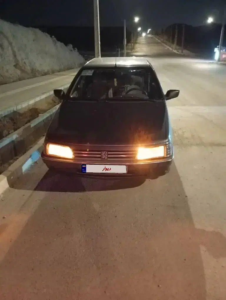 پژو۴۰۵ مدل ۹۳بیرنگ|خودرو سواری و وانت|هشتگرد, فاز ۷ مهستان|دیوار