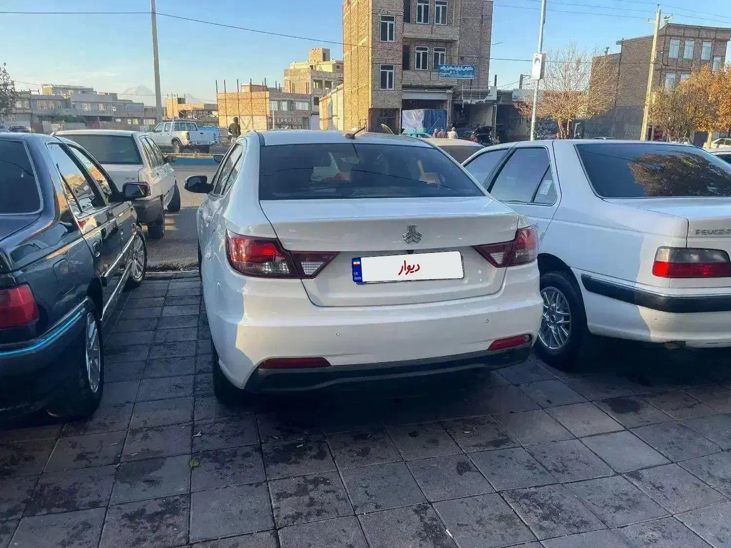 شاهین سانروف دار مدل 400|خودرو سواری و وانت|شوط, |دیوار