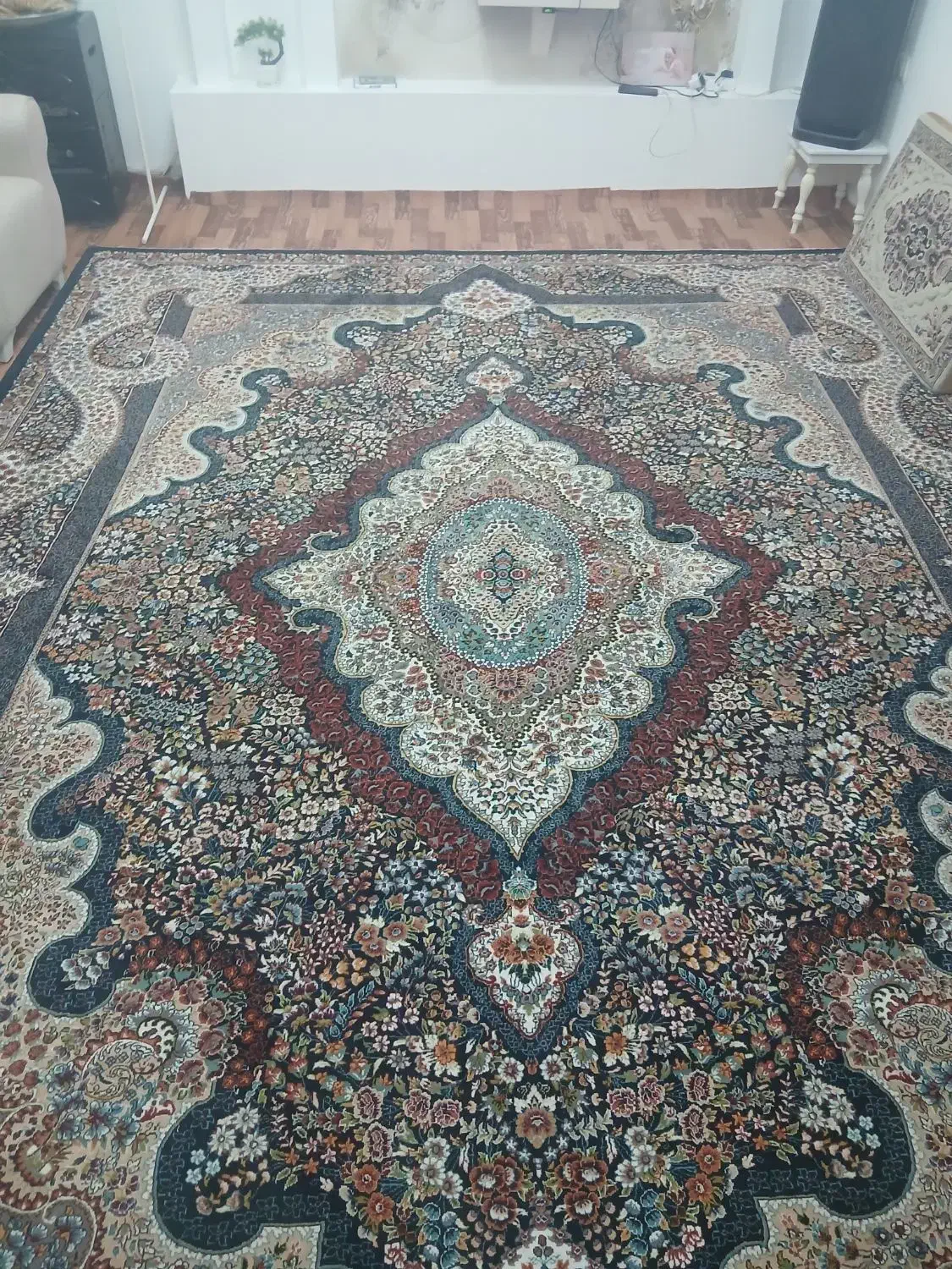 فرش ۱۲متری|فرش|رشت, حمیدیان|دیوار