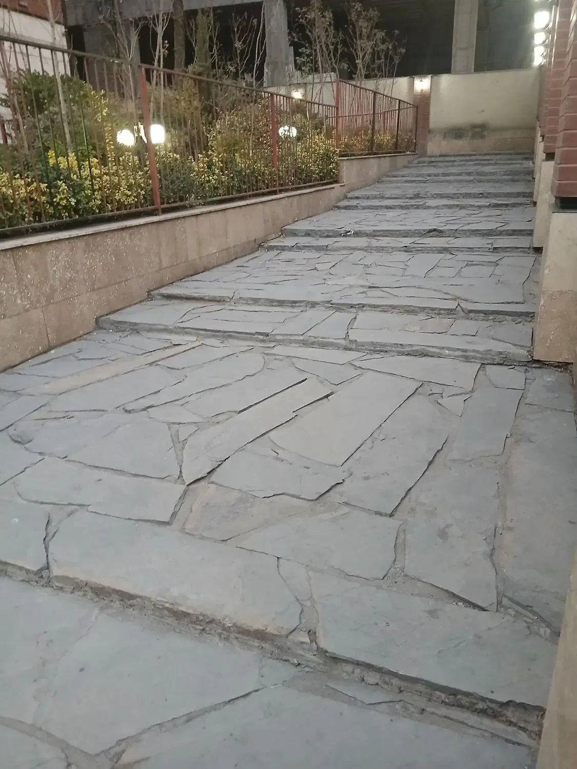 اجاره ساقدوش ۸۵ متر پنج ساله مشاعات هتلینگ