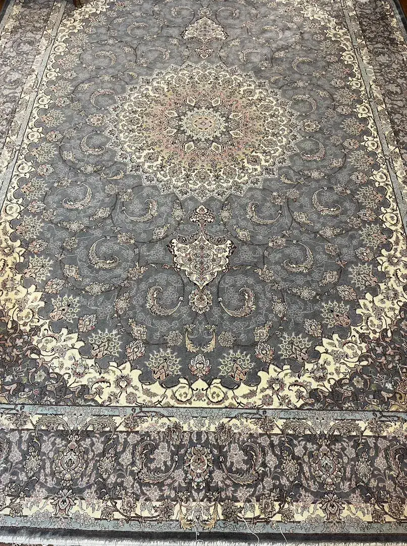 دو تخته فرش فرهی ۷۰۰ شانه|فرش|زنجان, |دیوار