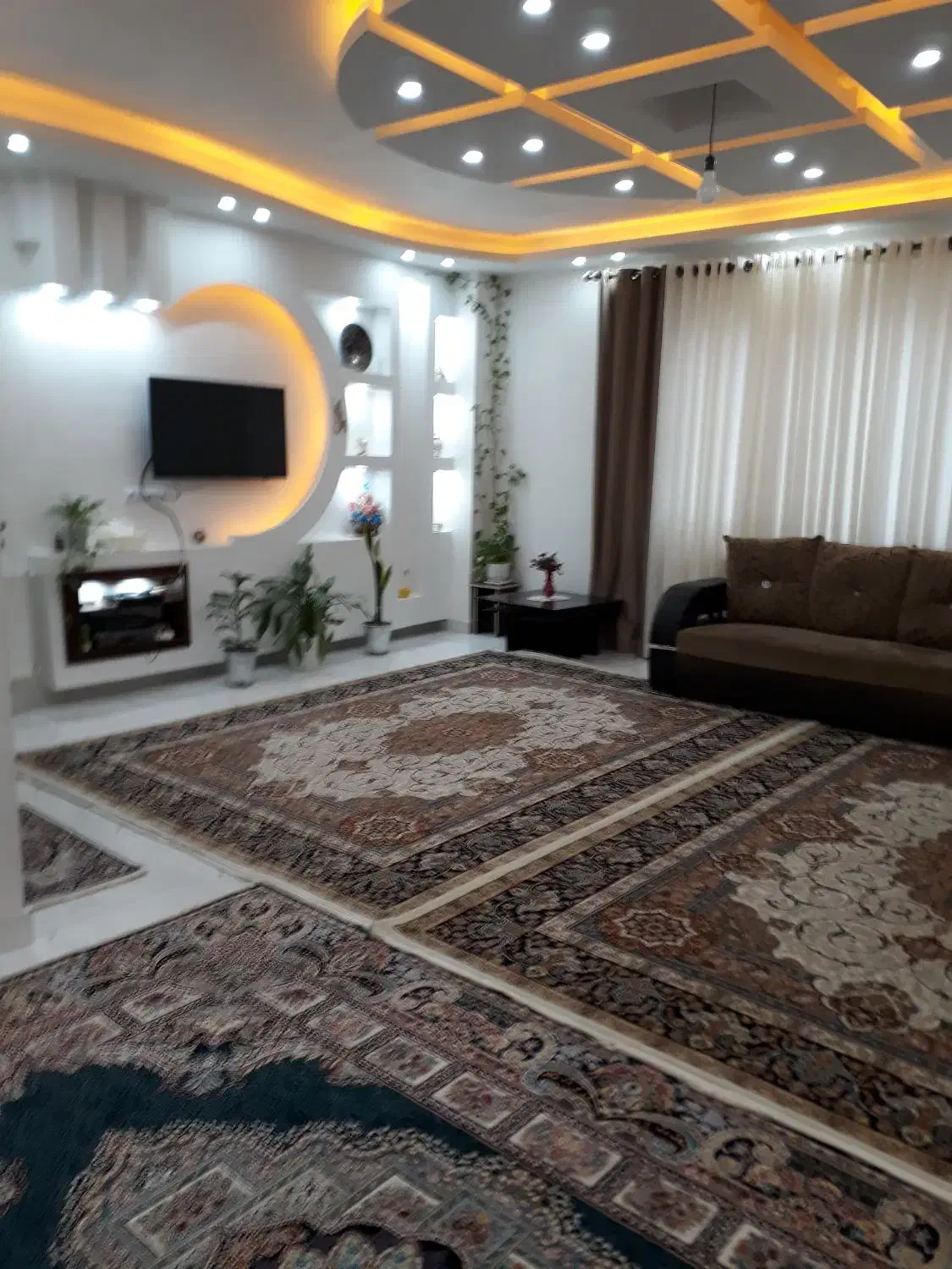 ساختمان ۴ طبقه  ۴واحد طبقه اول|فروش آپارتمان|رشت, انصاری|دیوار