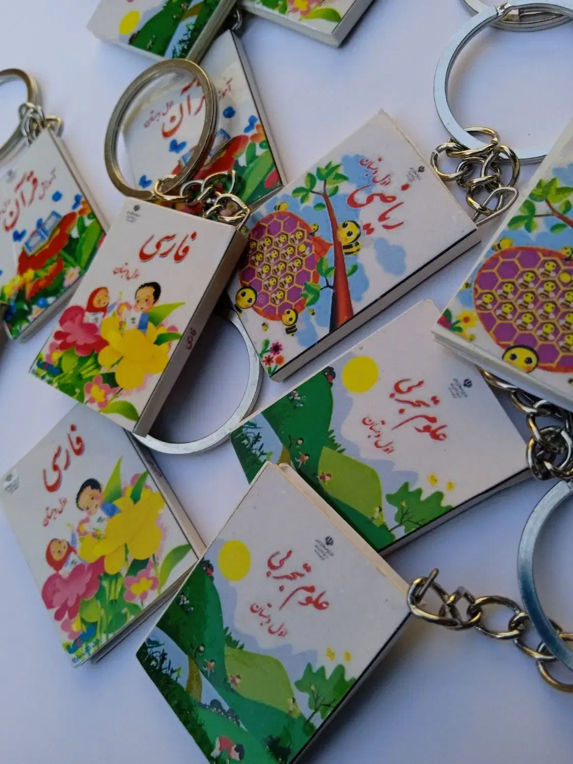 هدیه روز دانش آموز|صنایع دستی و سایر لوازم تزئینی|اهواز, بهارستان|دیوار