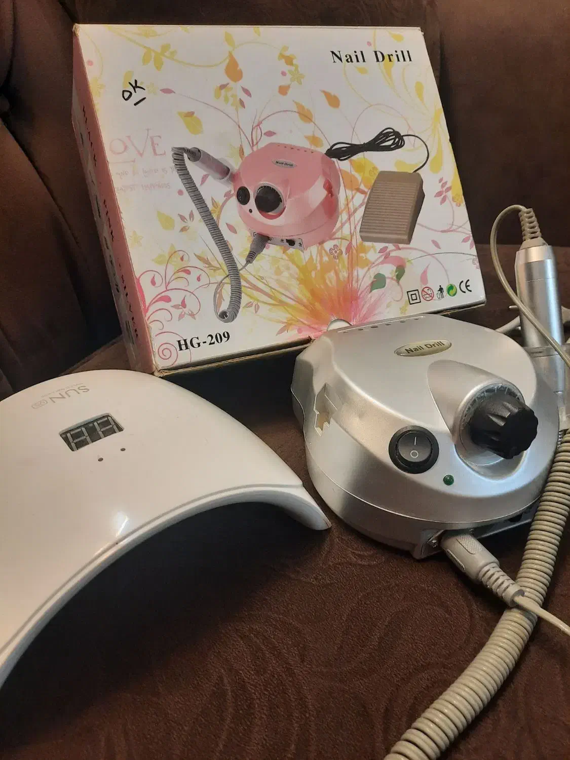 سوهان برقی و یو وی ناخن|آرایشی، بهداشتی، درمانی|تهران, تاکسیرانی|دیوار