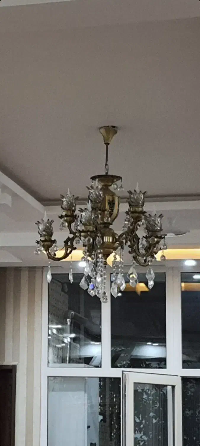 لوستر و دو عدد دیوارکوب|لوستر و چراغ آویز|خمینی‌شهر, |دیوار