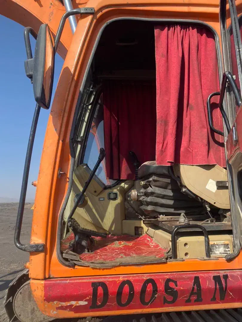 بیل دوسان ۲۳۰|خودرو سنگین|خمینیشهر, |دیوار