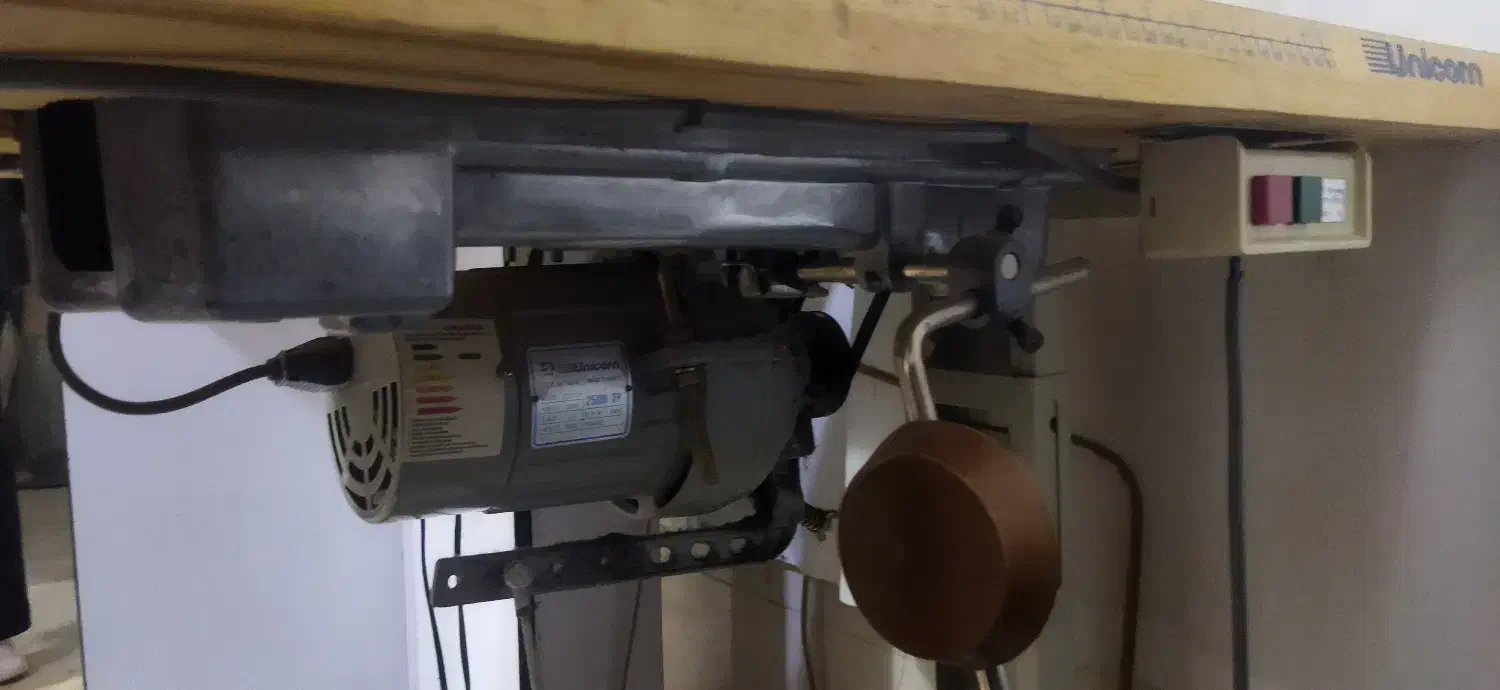 چرخ راسته دوز یونیکورن ۱۳۰۰۰۰۰۰|چرخ خیاطی و ریسندگی|فولادشهر, مسکن مهر فولادشهر|دیوار