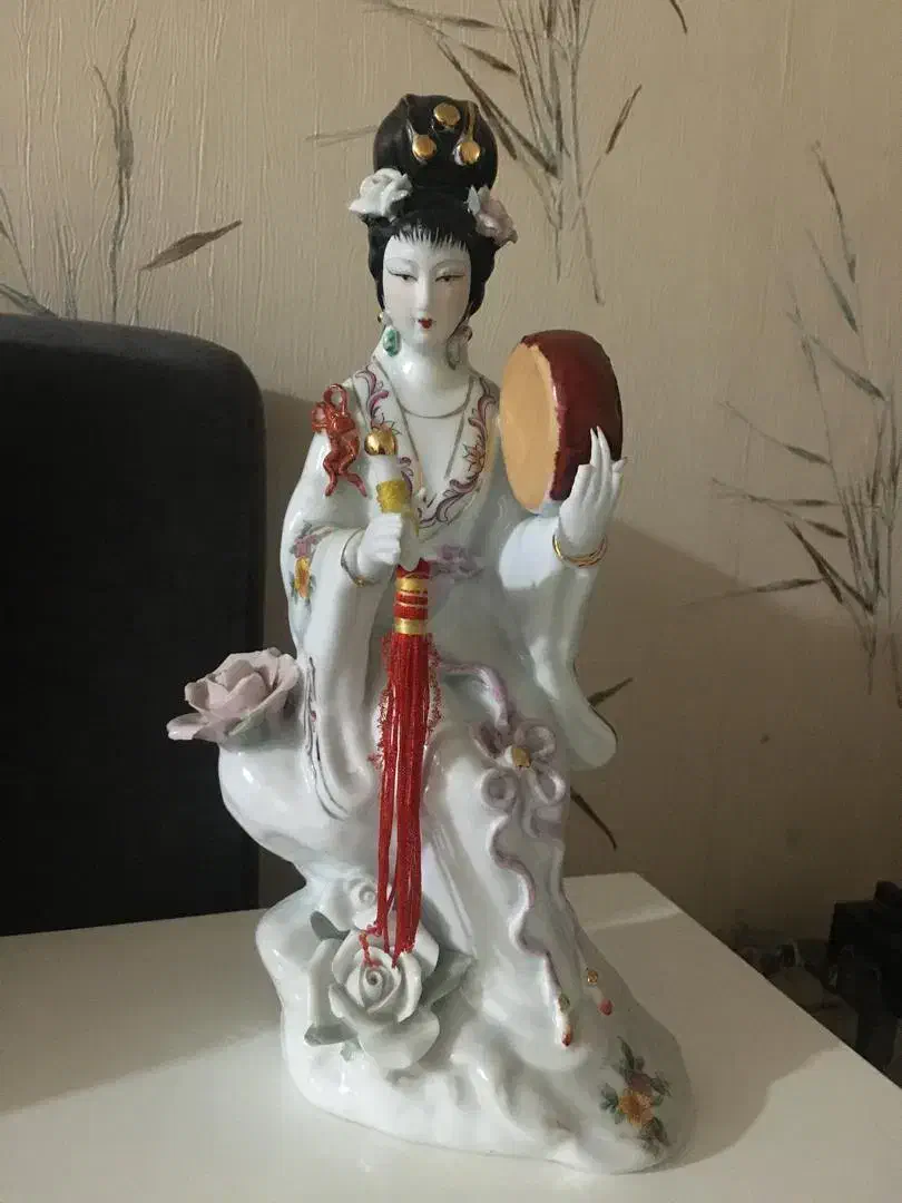 مجسمه بانوی چینی|مجسمه، تندیس، ماکت|تهران, امامت|دیوار