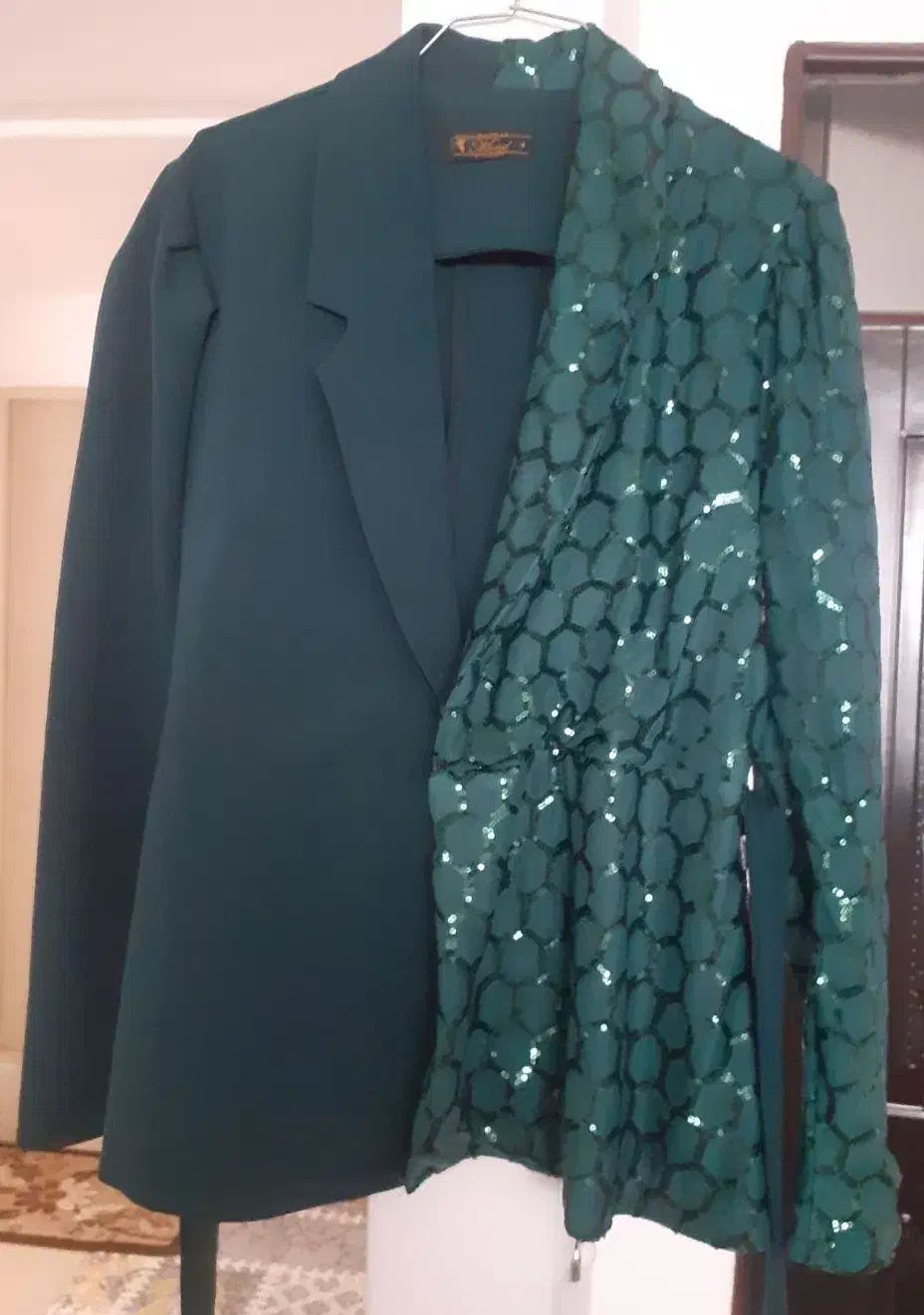 کُتِ تک مازراتی پولکی یلدایی|لباس|سنندج, |دیوار