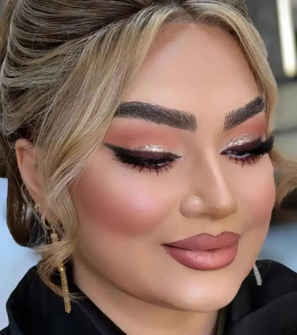 مژده مژده به همشهری نیشابوری در سالن زیبای|خدمات آرایشگری و زیبایی|نیشابور, مازول|دیوار