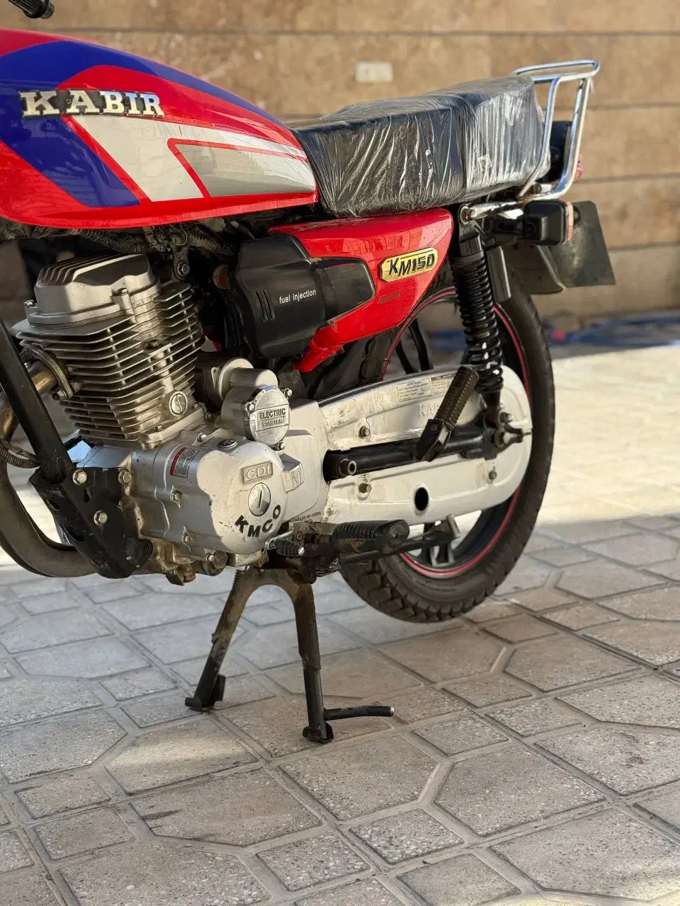 موتور 150کاربرات 1402|موتورسیکلت|شیراز, شهرک گلستان شمالی|دیوار