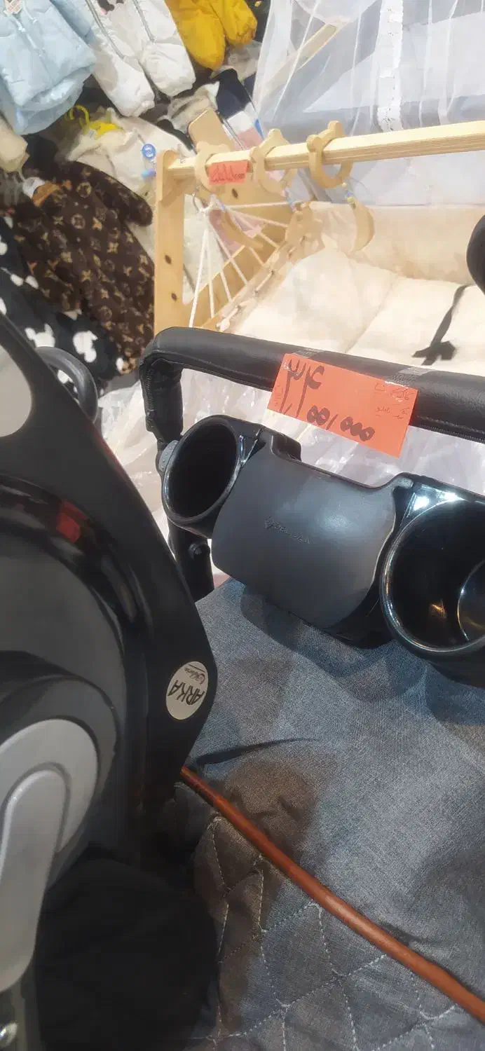 کالسکه چرخ‌بزرگ‌دلیجان|کالسکه و لوازم جانبی|اهواز, کوی باهنر|دیوار