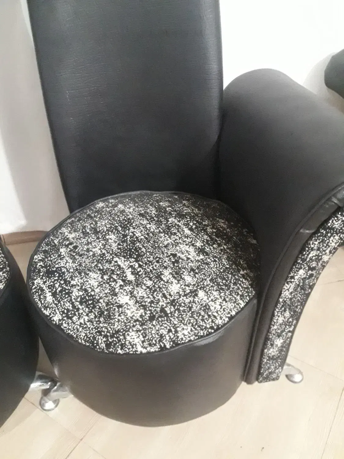 مبل میزبان|مبلمان خانگی و میز عسلی|میاندوآب, |دیوار