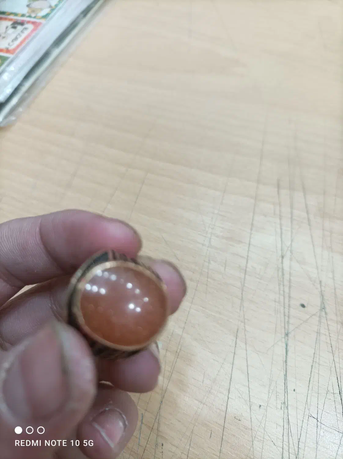 انگشتر|بدلیجات|قم, امامزاده ابراهیم|دیوار